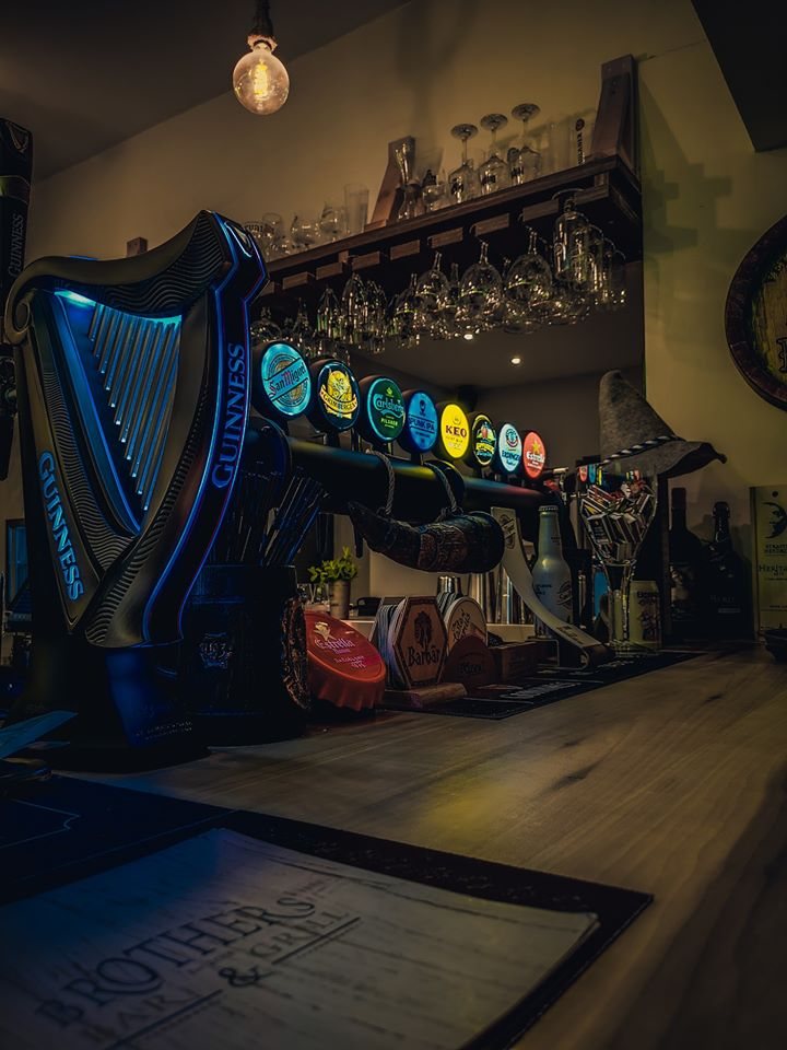 Brothers Bar & Grill