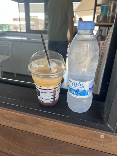 Estratra Yard Cafe Drive Through